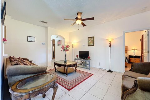 Casa en venta en Orlando, Florida, 3 dormitorios, 112.88 m2 № 2330424 - foto 9