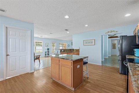 Casa en venta en Palm Coast, Florida, 4 dormitorios, 268.3 m2 № 1910151 - foto 24