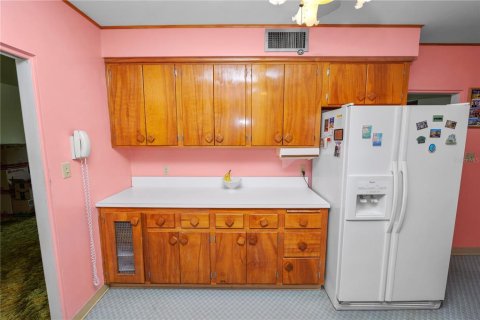 House in Davenport, Florida 3 bedrooms, 178.47 sq.m. № 1765973 - photo 13