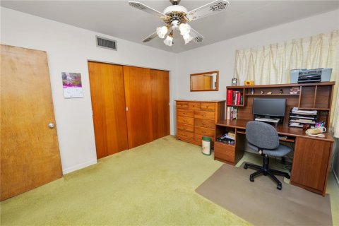House in Davenport, Florida 3 bedrooms, 178.47 sq.m. № 1765973 - photo 25