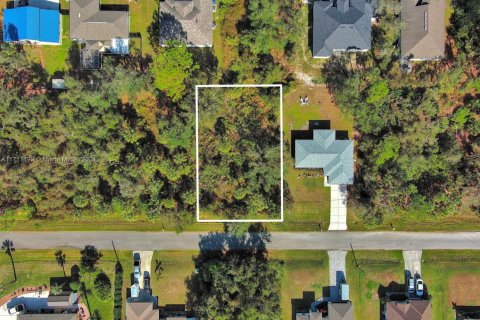 Terreno en venta en North Port, Florida № 1984853 - foto 3