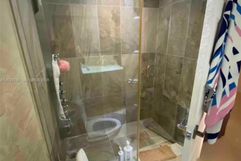 Снять в аренду кондоминиум в Авентура, Флорида 2 спальни, 149.11м2, № 2077375 - фото 29