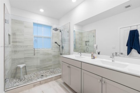 Touwnhouse à louer à Pembroke Pines, Floride: 3 chambres, 190.36 m2 № 2064856 - photo 19