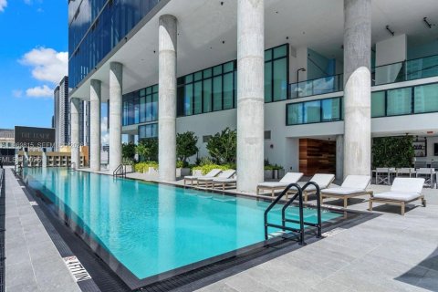 Condo in Miami, Florida, 2 bedrooms  № 2086829 - photo 9