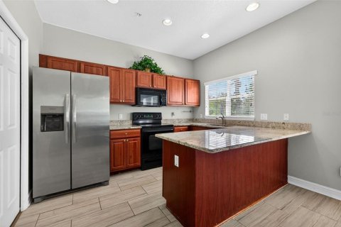 Touwnhouse à vendre à Tampa, Floride: 3 chambres, 173.91 m2 № 2149853 - photo 10