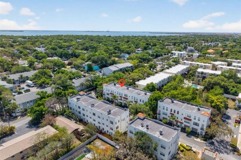 Touwnhouse à vendre à Tampa, Floride: 3 chambres, 173.91 m2 № 2149853 - photo 27