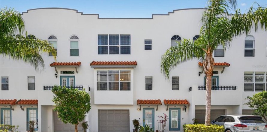 Touwnhouse à Tampa, Floride 3 chambres, 173.91 m2 № 2149853