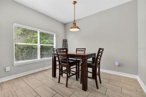 Touwnhouse à vendre à Tampa, Floride: 3 chambres, 173.91 m2 № 2149853 - photo 14