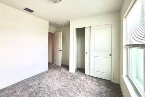 Villa ou maison à louer à Auburndale, Floride: 4 chambres, 184.23 m2 № 2410573 - photo 24