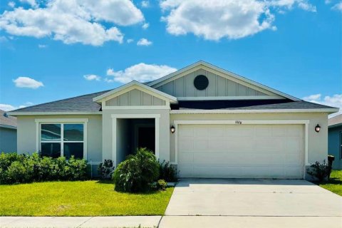 Villa ou maison à MATTIE POINTE à Auburndale, Floride 4 chambres, 184.23 m2 № 2410573