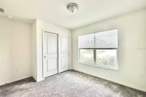 Villa ou maison à louer à Auburndale, Floride: 4 chambres, 184.23 m2 № 2410573 - photo 22