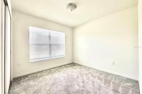Villa ou maison à louer à Auburndale, Floride: 4 chambres, 184.23 m2 № 2410573 - photo 23