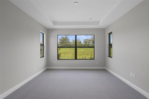 House in Lakewood Ranch, Florida 2 bedrooms, 155.61 sq.m. № 1913166 - photo 7