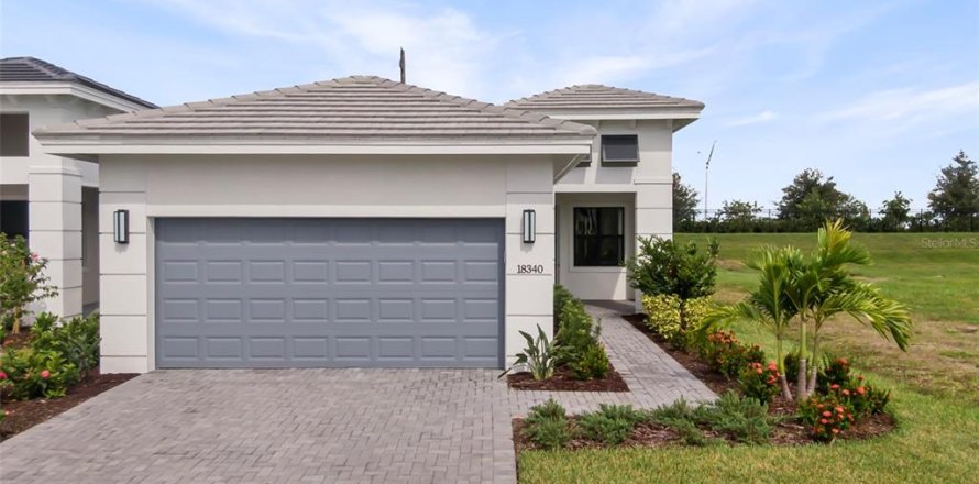 House in Lakewood Ranch, Florida 2 bedrooms, 155.61 sq.m. № 1913166