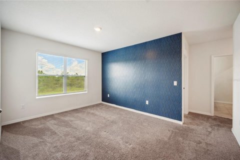 House in Lakeland, Florida 5 bedrooms, 250.46 sq.m. № 1784528 - photo 18