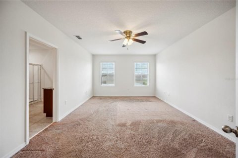 House in Lakeland, Florida 5 bedrooms, 250.46 sq.m. № 1784528 - photo 23