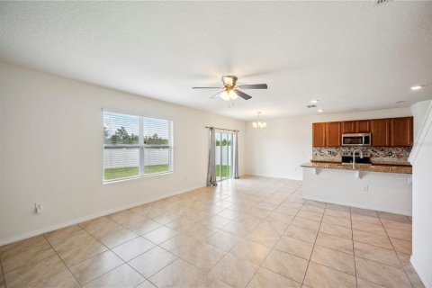 House in Lakeland, Florida 5 bedrooms, 250.46 sq.m. № 1784528 - photo 14