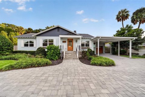 House in Ocala, Florida 3 bedrooms, 171.87 sq.m. № 2421760 - photo 5