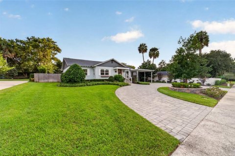 House in Ocala, Florida 3 bedrooms, 171.87 sq.m. № 2421760 - photo 3