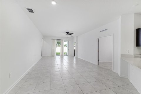 Casa en alquiler en Eagle Lake, Florida, 4 dormitorios, 199.74 m2 № 1904614 - foto 7