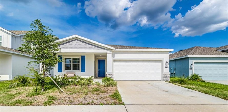 Casa en Eagle Lake, Florida 4 dormitorios, 199.74 m2 № 1904614