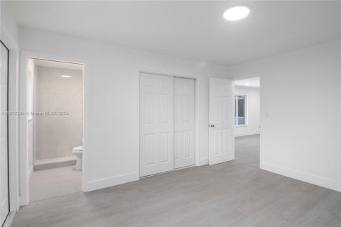 Immobilier commercial à vendre à Fort Lauderdale, Floride: 199.55 m2 № 2082328 - photo 14