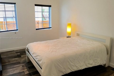 Снять в аренду кондоминиум в Майами-Бич, Флорида 1 спальня, 66.8м2, № 2005386 - фото 11