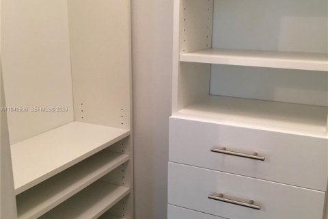 Снять в аренду кондоминиум в Майами-Бич, Флорида 1 спальня, 66.8м2, № 2005386 - фото 12