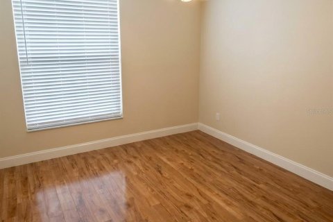 House in Orlando, Florida 4 bedrooms, 230.77 sq.m. № 2429512 - photo 15