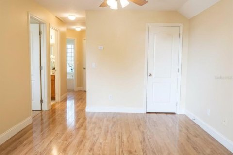 House in Orlando, Florida 4 bedrooms, 230.77 sq.m. № 2429512 - photo 9