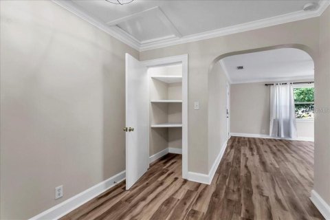 Apartamento en alquiler en Saint Petersburg, Florida, 2 dormitorios, 78.97 m2 № 1886791 - foto 4