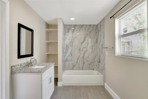 Apartamento en alquiler en Saint Petersburg, Florida, 2 dormitorios, 78.97 m2 № 1886791 - foto 11