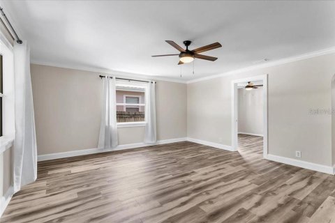 Apartamento en alquiler en Saint Petersburg, Florida, 2 dormitorios, 78.97 m2 № 1886791 - foto 2