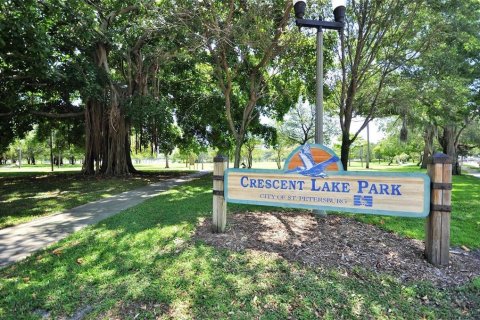 Apartamento en alquiler en Saint Petersburg, Florida, 2 dormitorios, 78.97 m2 № 1886791 - foto 19