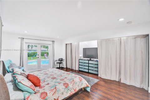 Снять в аренду виллу или дом в Майами-Гарденс, Флорида 4 спальни, 152.82м2, № 1956955 - фото 10