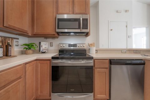 Townhouse in Wesley Chapel, Florida 2 bedrooms, 109.25 sq.m. № 1882757 - photo 9