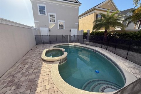 House in Four Corners, Florida 4 bedrooms, 240.8 sq.m. № 1631820 - photo 9