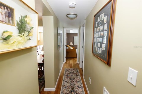 Copropriété à vendre à Largo, Floride: 2 chambres, 91.51 m2 № 1735539 - photo 11