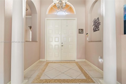 Villa ou maison à vendre à Coral Springs, Floride: 4 chambres, 251.02 m2 № 2053138 - photo 8