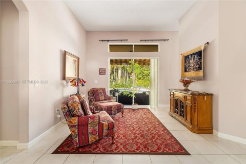 Villa ou maison à vendre à Coral Springs, Floride: 4 chambres, 251.02 m2 № 2053138 - photo 5