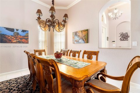 Villa ou maison à vendre à Coral Springs, Floride: 4 chambres, 251.02 m2 № 2053138 - photo 10