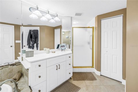 Condominio en venta en North Redington Beach, Florida, 3 dormitorios, 206.89 m2 № 2117752 - foto 21