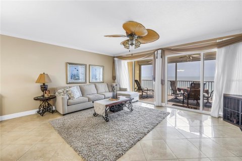 Condominio en venta en North Redington Beach, Florida, 3 dormitorios, 206.89 m2 № 2117752 - foto 14