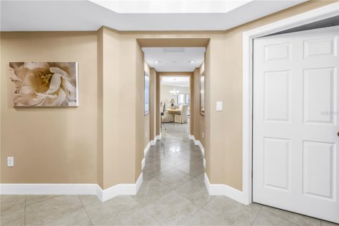 Condominio en venta en North Redington Beach, Florida, 3 dormitorios, 206.89 m2 № 2117752 - foto 3