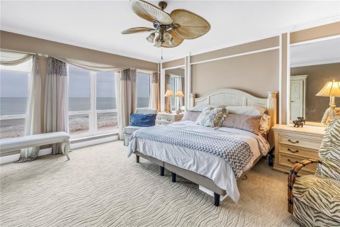 Condominio en venta en North Redington Beach, Florida, 3 dormitorios, 206.89 m2 № 2117752 - foto 17