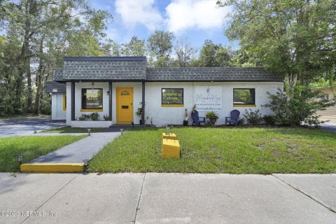 Commercial property in Jacksonville, Florida 169.92 sq.m. № 771752 - photo 1