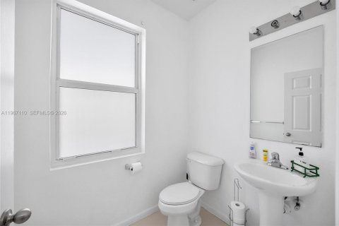 Adosado en venta en Homestead, Florida, 4 dormitorios, 159.42 m2 № 2029837 - foto 7