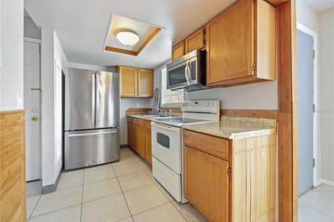 Condo in Winter Park, Florida, 1 bedroom  № 1847421 - photo 8