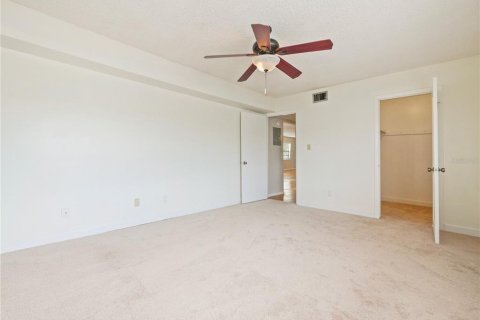 Condo in Winter Park, Florida, 1 bedroom  № 1847421 - photo 13