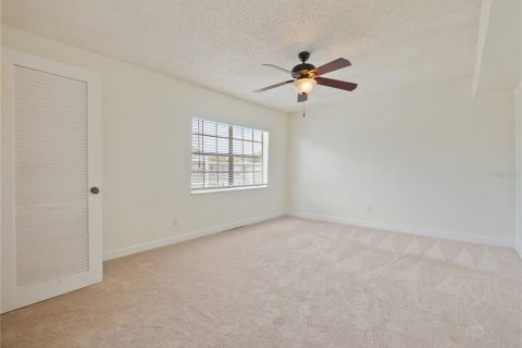 Condo in Winter Park, Florida, 1 bedroom  № 1847421 - photo 15